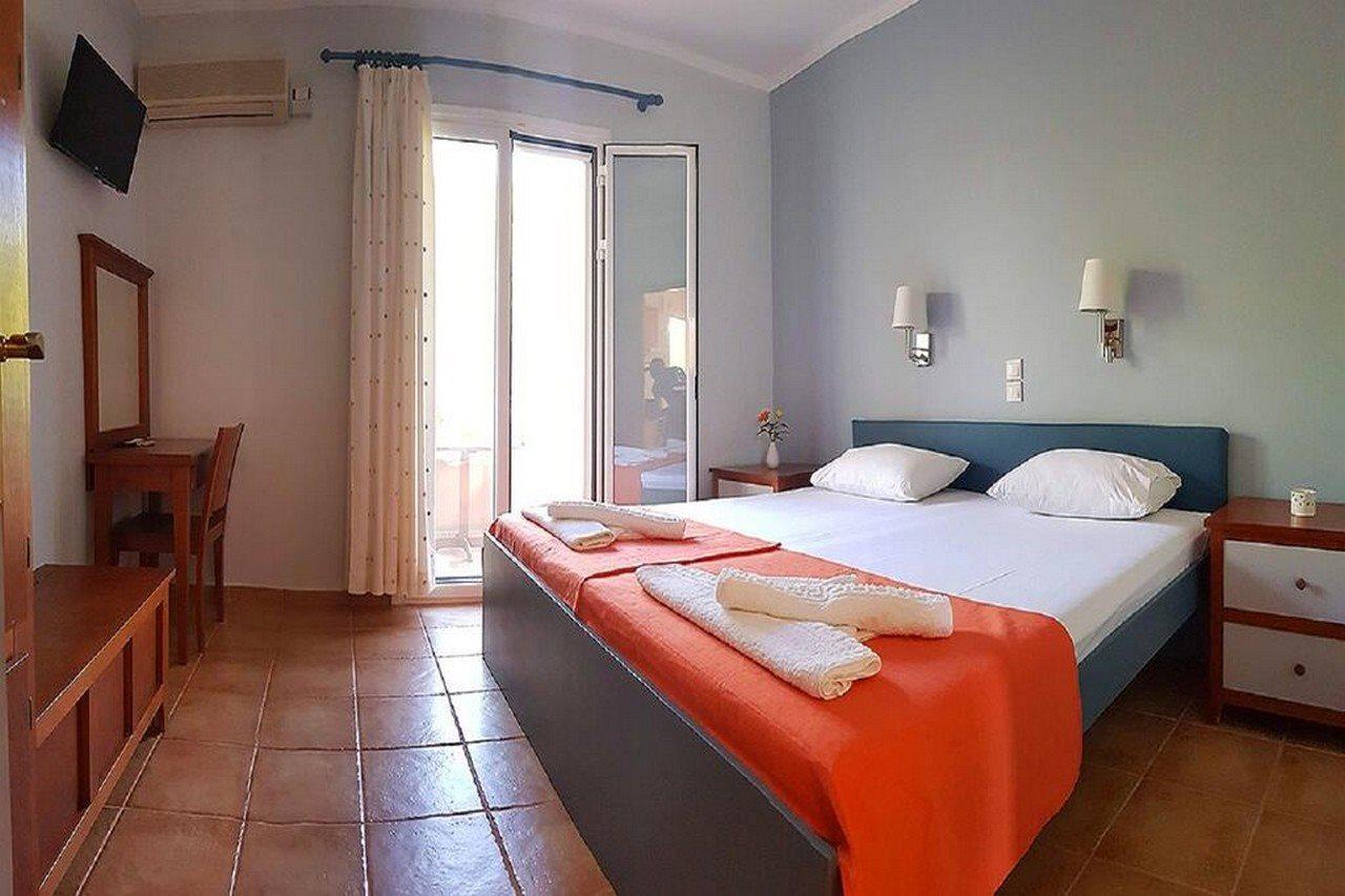 Aggelina S Apartments Xi Beach المظهر الخارجي الصورة