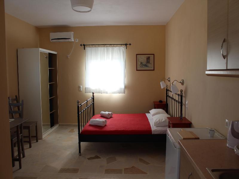 Aggelina S Apartments Xi Beach المظهر الخارجي الصورة