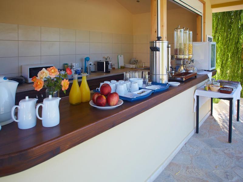 Aggelina S Apartments Xi Beach المظهر الخارجي الصورة